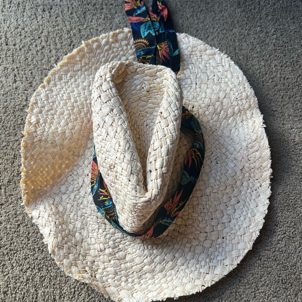 Volcom Cream Wide-Brimmed Hat